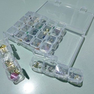 🚚台灣出貨 美甲工具收納盒手工串珠首飾耳釘項鍊透明塑膠盒子分盒裝飾品