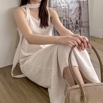 【HARPER】霧面感絨布長洋裝 附綁帶 | 現貨  無袖 洋裝 連身裙 秋冬【DSA16142H】