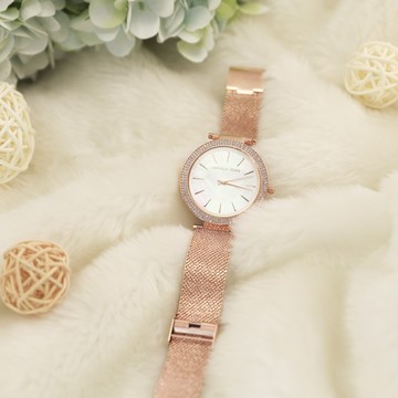 MICHAEL KORS MK4519 水晶鑽框珍珠貝時尚腕錶.玫瑰金