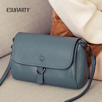 包包女2025年新款爆款真皮通勤小方包女士休閑百搭軟皮單肩斜挎包