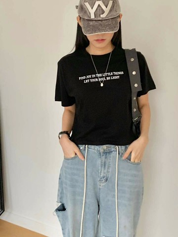 韓國東大門正品 春夏純棉舒適顯瘦 英文字母短袖圓領短版上衣短T