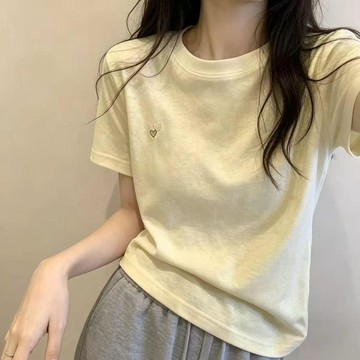 雪花棉藍色愛心刺繡短袖T恤女正肩夏季新款寬鬆遮肉顯瘦休閒上衣H