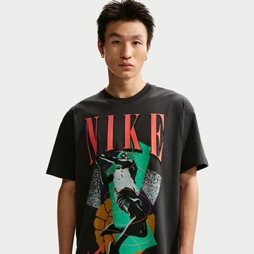 Nike Men's Basketball T-Shirt