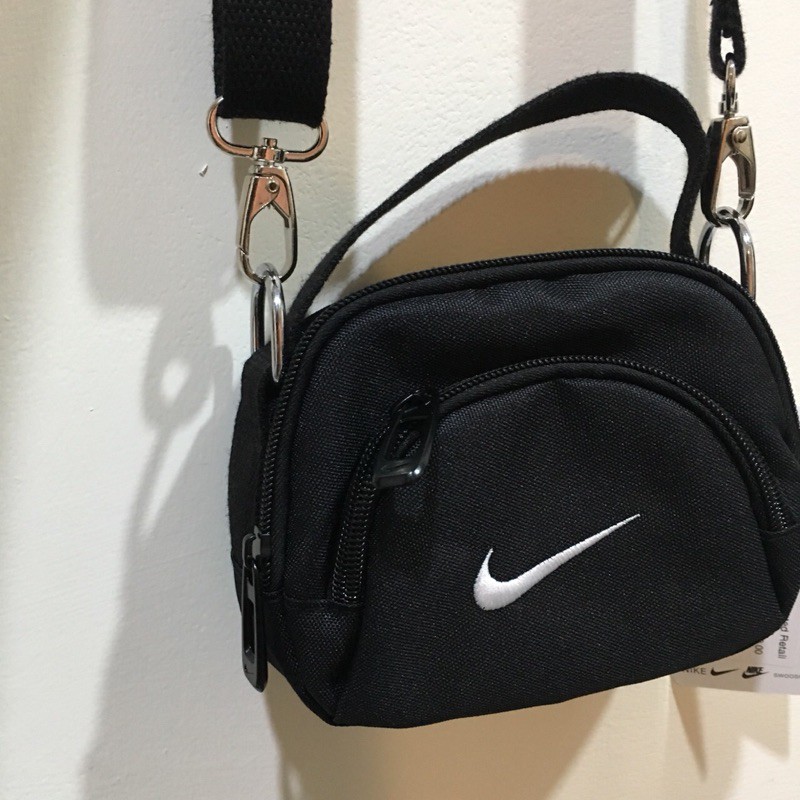 Nike mini swoosh store custom shoulder bag