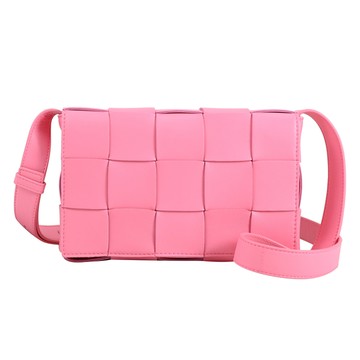 BOTTEGA VENETA 578004 Cassette 大格編織斜背包.亮粉