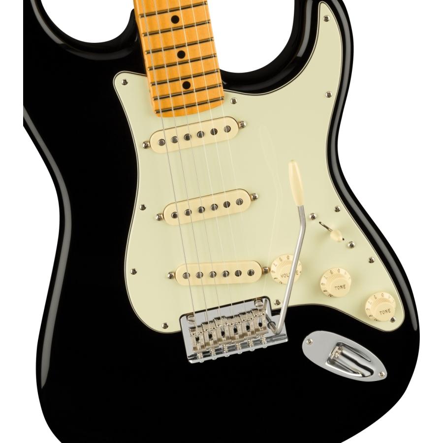 Fender   American Professional II Stratocaster Maple Fingerboard Black フェンダー (横浜店)