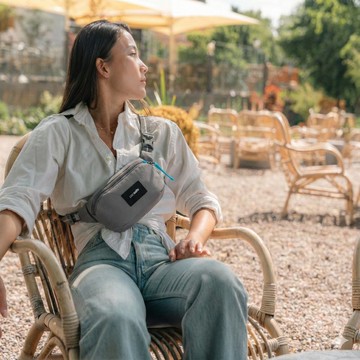 Pacsafe Go 隨行 微型 防盜 胸背包 1L  灰色#35195