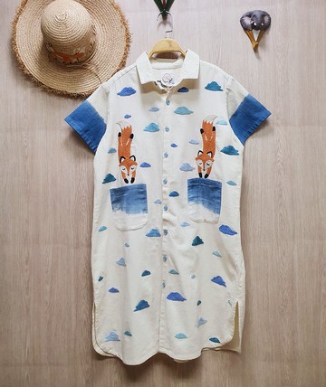 手工刺繡連衣裙、狐狸、雲