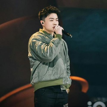 【福利】ARMYTOFO 廓形MA1飛行員夾克棉服秋冬加厚健身顯壯外套男