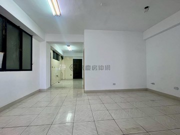 【專任委託】鄰好市多文賢商圈格局方正2+1房華廈｜台南市北區文賢路