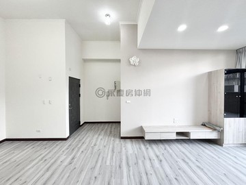 四維捷運站｜三房平車大露台｜全新整理｜台中市北屯區文心路四段