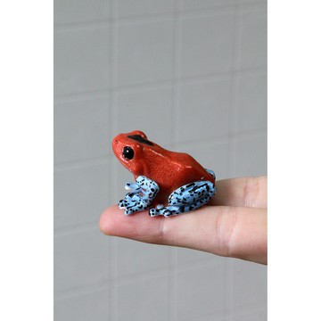 日本Magnets超有趣文具 迷你紅色小草莓箭毒蛙擬真迴紋針收納座