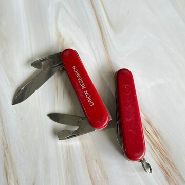 [沐沐屋］victorinox 維氏 11用 新兵 瑞士刀 2.2503 小瑕疵
