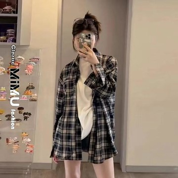 台灣熱銷🔥爆款設計感格子襯衫女可愛撞色格子刺繡長袖襯衫學院風polo領襯衣