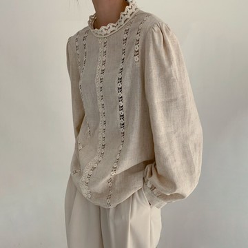 小個子設計新款時尚個性休閑文藝襯衫單排扣鏤空繡花百搭上衣女夏
