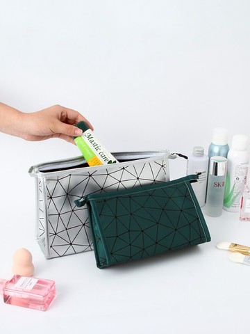 化妝包女2021新款超火便攜洗漱化妝品收納袋旅行大容量高級感簡約