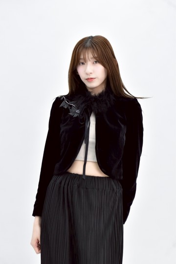 (S) 黑色長袖絨布圍脖外套