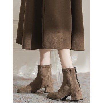 短靴女靴子2023春夏新款方頭加絨面馬丁靴粗跟彈力瘦瘦襪靴裸靴女