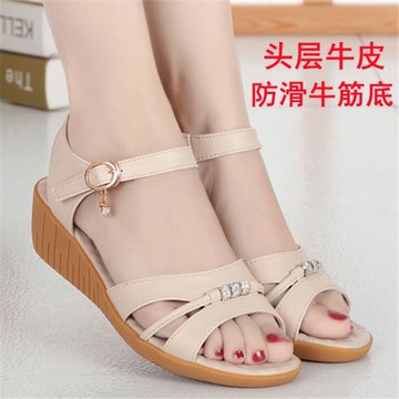 2024涼鞋子女夏季真皮中跟坡跟平底女士中年媽媽軟底防滑大碼新款