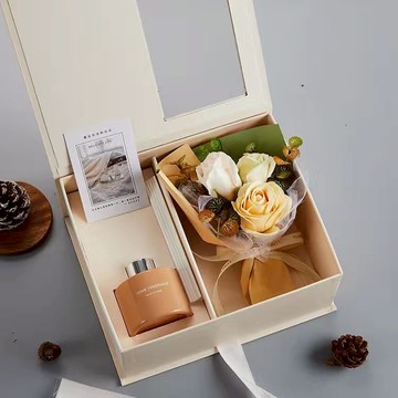 預購【LAMIE】奶茶法國街區+手提袋 永生花束 玫瑰花束 多色花束 精緻花束 送禮花束  花禮 花束 (奶茶法國街區款)