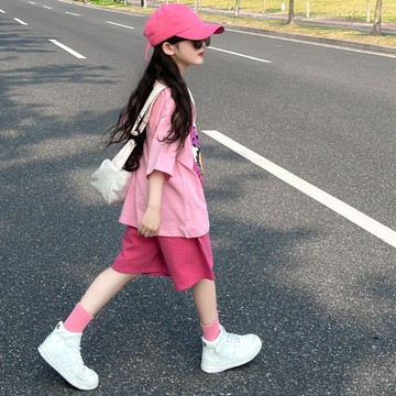 Healthy baby 新款女孩夏裝套裝中大童女童夏季短袖寬鬆上衣休閒短褲兩件套短袖套裝女童套裝夏季套裝兩件套裝中體重