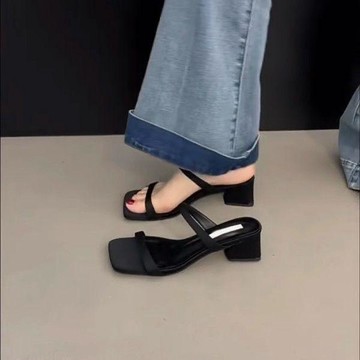 夏季涼拖 外出時尚涼拖鞋 通勤必備絕美涼拖鞋女外穿夏季 百搭露趾簡約一字拖鞋配裙子通勤涼鞋 拖鞋女外出 涼鞋女 女拖鞋
