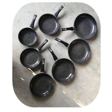 廠家直銷18-30CM卷邊鋁制拉伸不粘煎盤 無油煙復底平底不粘鋁煎鍋