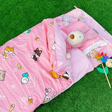 戀家小舖 台灣製睡袋 兒童睡袋 幼兒園 逗柴貓粉 一般睡袋 熱門卡通 幼兒園 安親班必備