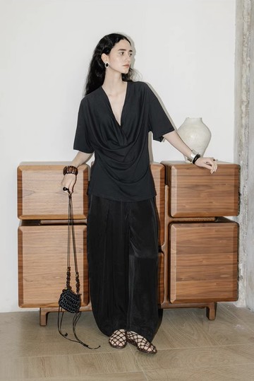 法式復古 蕩領慵懶度假風短袖T恤