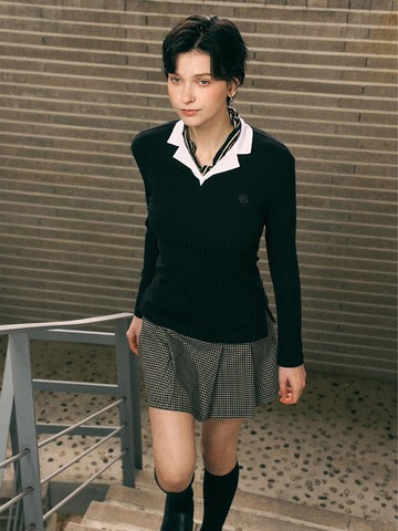 Open Collar Contrast Ribbed T-shirt [BLACK]