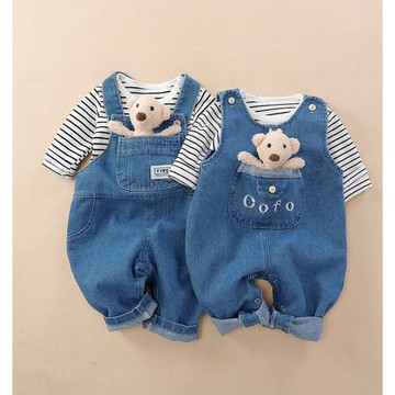 寶寶背帶褲套裝春秋季新款洋氣外穿牛仔褲嬰兒無袖連體衣外出服潮