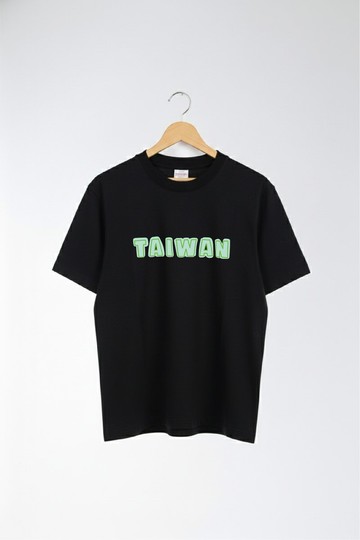TAIWAN 英文字 短T | A037