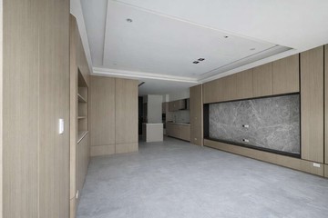 水湳核心門面臨路電梯別墅｜全新精裝大地坪四車位豪停｜台中市北屯區敦化三街