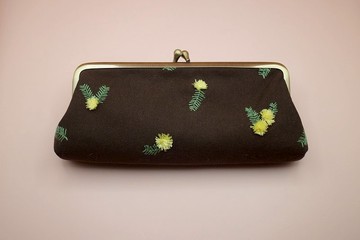 刺繡口金包 / 金合歡 鉛筆盒