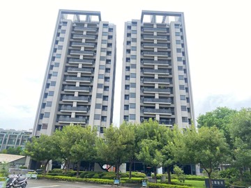 登陽聽河三房平車美屋｜台中市南區高工南路