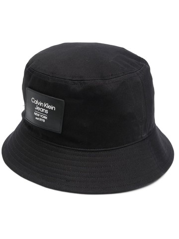 Calvin Klein Jeans - logo-patch bucket hat - men - Cotton - One Size - Black