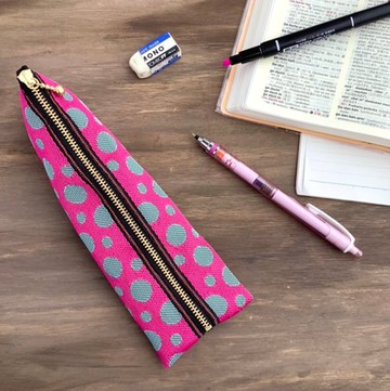 【粉紅蘇打】榻榻米布邊 金字塔型 筆袋 圓點 水玉 粉紅 藍灰