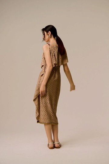 沙丘翻領逐波洋裝