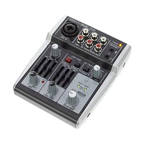 Behringer ベリンガー USBオーディオインターフェース搭載DAW対応