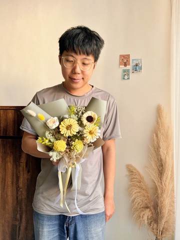 寧靜黃 太陽花乾燥花束 畢業花束