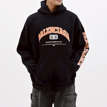 BALENCIAGA 巴黎世家 674986 撕裂LOGO內刷毛寬鬆連帽衛衣.黑