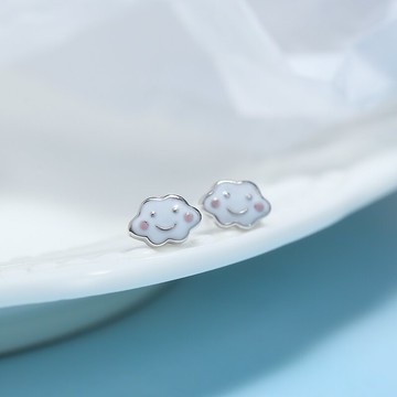 眼觀925銀云朵耳釘簡約百搭學生小清新可愛甜美日韓新款個性耳飾1入