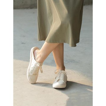 香港小白鞋女板鞋2025年新款春秋季休閑運動鞋學生百搭黃色帆布鞋