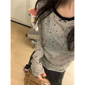 荒荒家 小眾波點撞色領上衣2026春秋新款修身打底設計外穿長袖T女