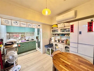 新莊鴻金寶商圈-電梯溫馨小宅️卓悦聯盟｜新北市新莊區四維路