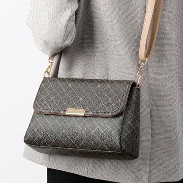 女士包包2025新款小眾女包百搭高級感大容量單肩斜挎包時尚小方包