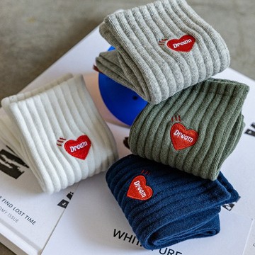 🔥24H出貨🔥簡約刺繡中筒襪 中筒襪 棉襪 刺繡襪 絲襪 黑白襪 絲襪 絲襪女 襪子 女襪 男襪 情侶襪 日系襪 韓系襪