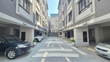 右昌商圈.近台積電.科技園區.高大特區面寬雙車墅｜高雄市楠梓區盛昌街
