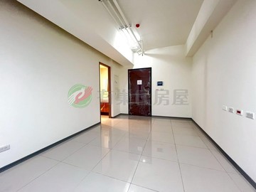 海樂地 2房 輕軌在社區門口~必須買一起發!｜新北市淡水區沙崙路二段