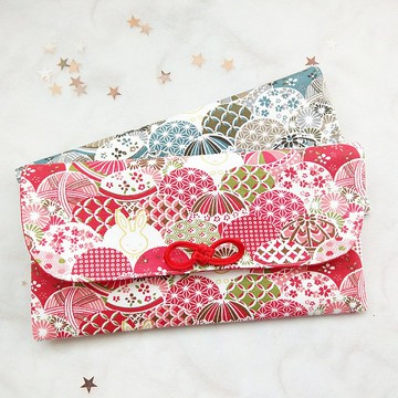 免費繡名字。彩球兔兔-2色可選。布紅包袋 / 口罩收納袋